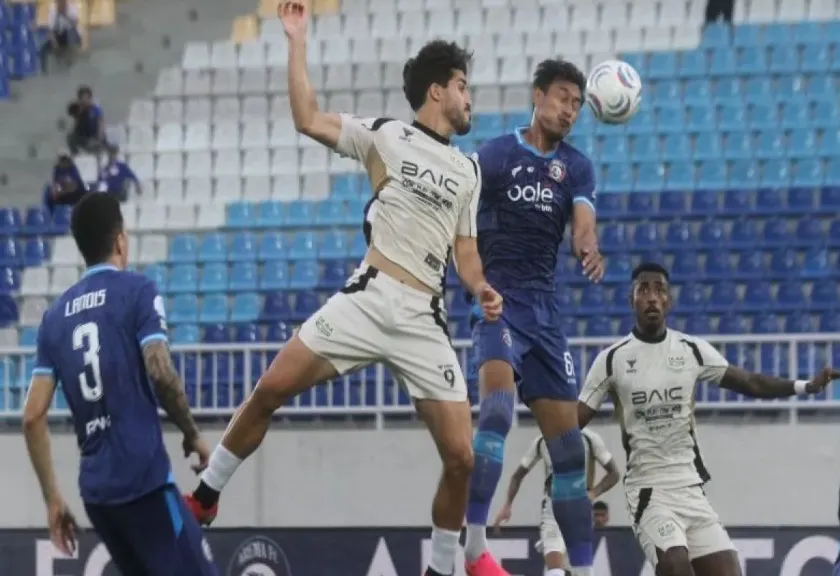 Dewa United Banten FC vs Arema FC during the BRI Super League fixture at Kanjuruhan Stadium, Malang Regency, East Java.